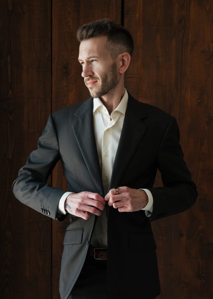 groom getting ready during italian elopement